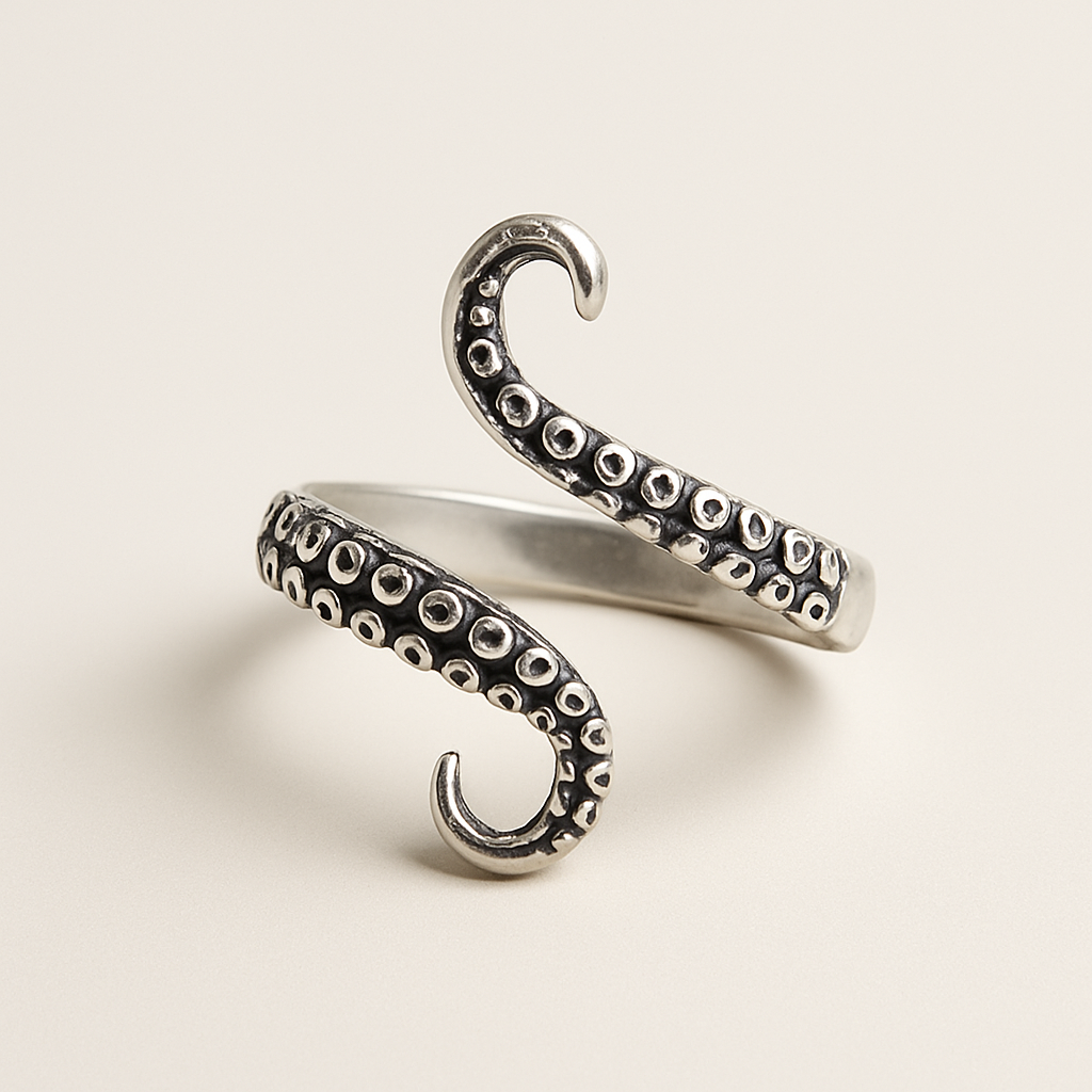 Adjustable Silver Ring Shaped Like Tentacle Design