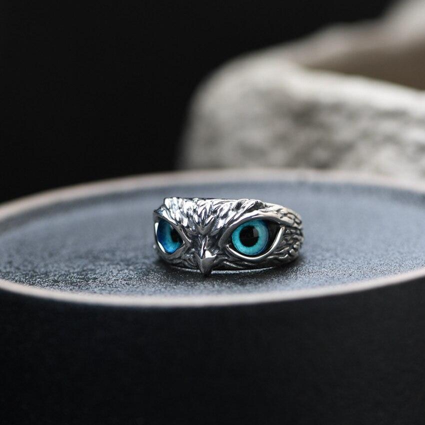Adjustable Owl Ring with Blue Eyes in Silver Tone Finish
