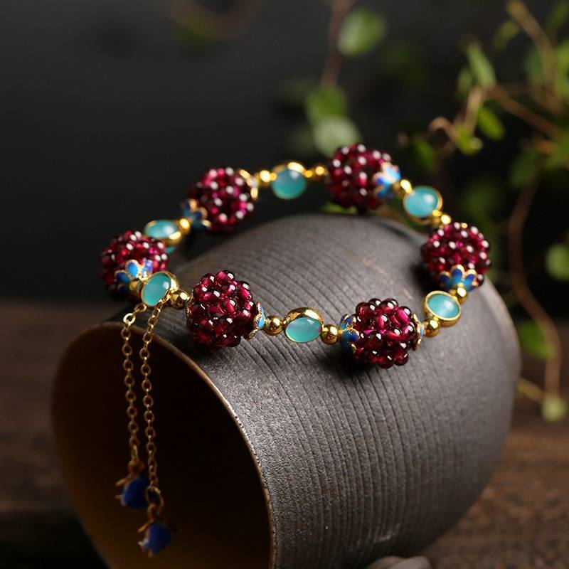 Colorful Natural Beaded Bracelet with Stone Clusters