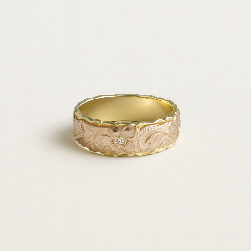Floral Carved Vintage Gold Ring with Rose Tones and Detail