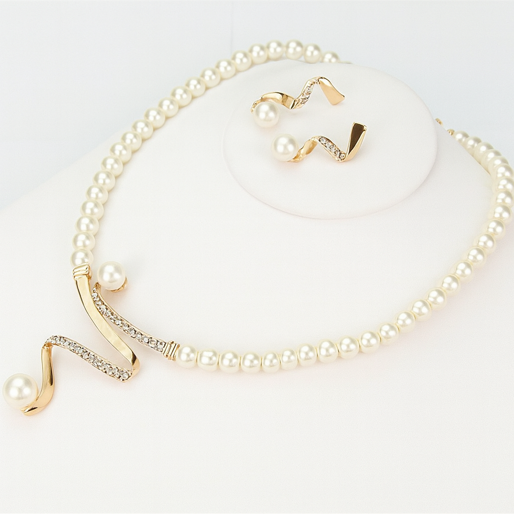 Pearl Necklace and Matching Earrings Jewelry Set in gold tone