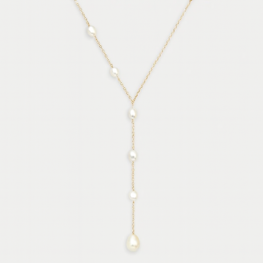 Refined Gold Chain Necklace with Drop Pearls Design