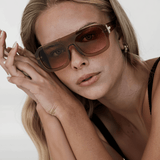 Women’s Resort-Style Sunglasses – Caramel Frame with Toffee-Tinted Lenses